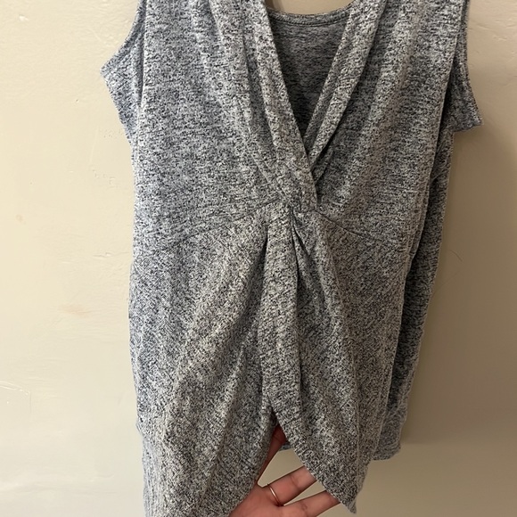 Express Open Back Tank - Picture 3 of 3